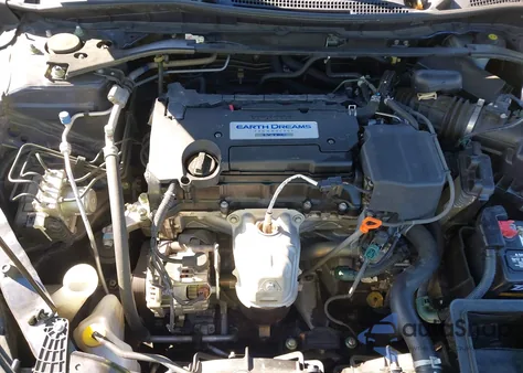 2015 Honda Accord Sport z USA, uszkodzony, nr VIN 1HGCR2F5XFA034288